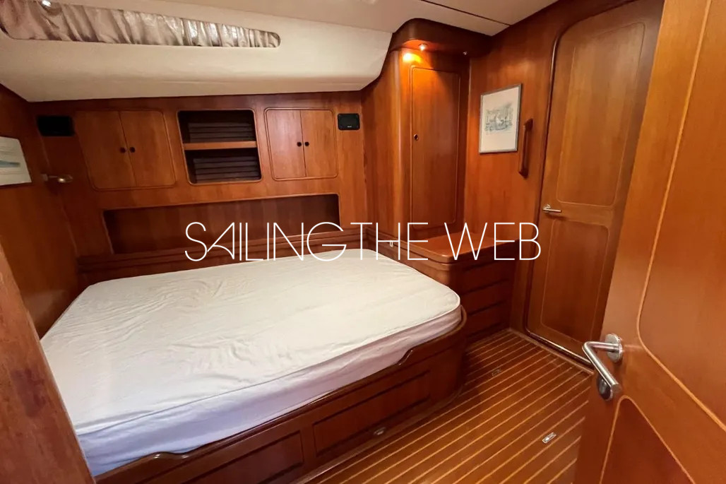 southern wind 72 fore cabin 1 southern wind 72 fore cabin 1